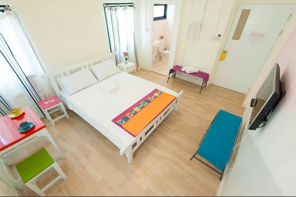 My Thai Hostel Bangkok Ngoại thất bức ảnh