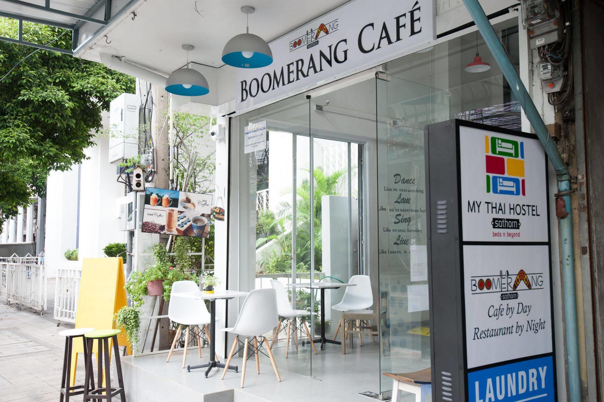 My Thai Hostel Bangkok Ngoại thất bức ảnh