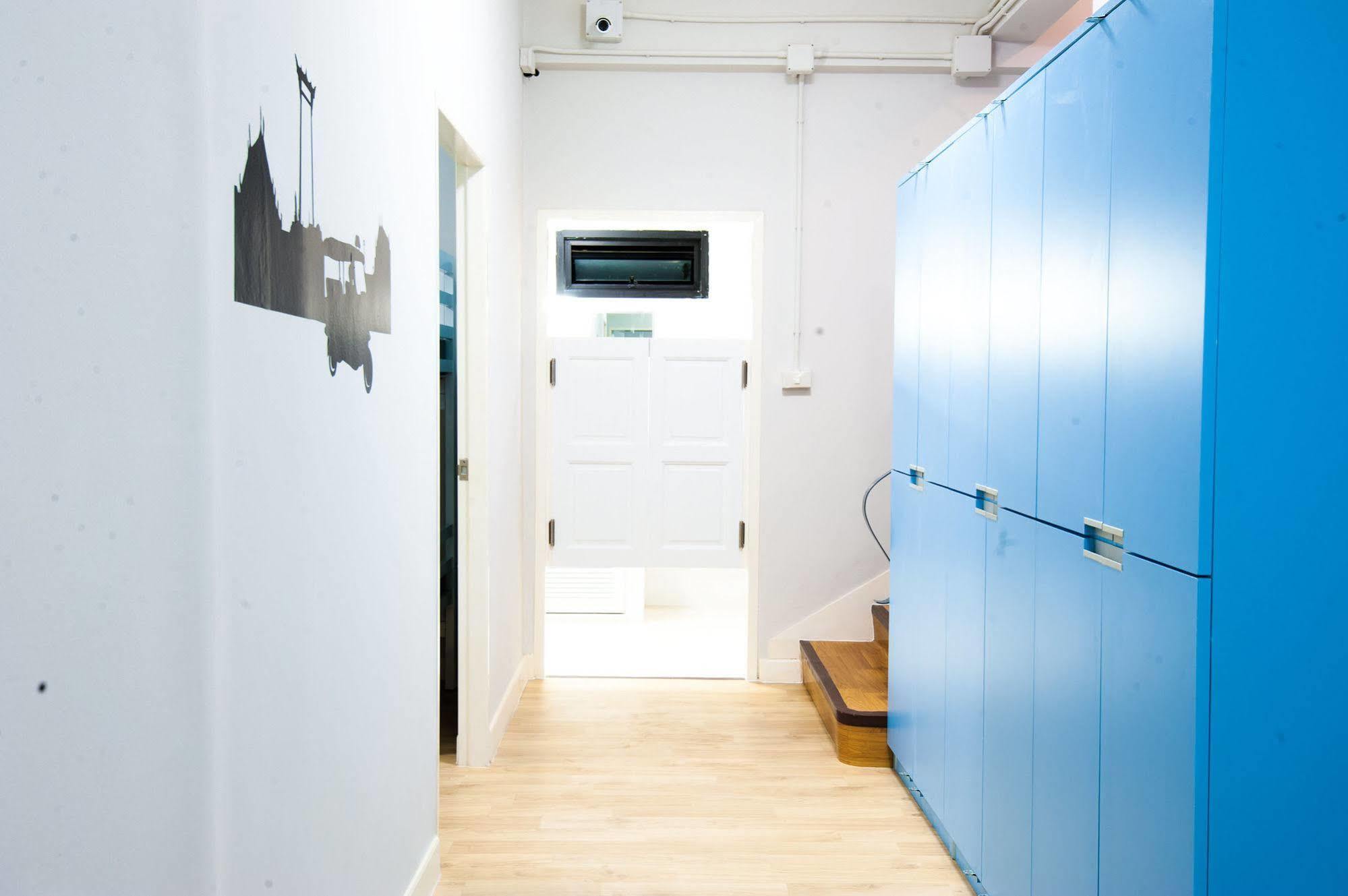 My Thai Hostel Bangkok Ngoại thất bức ảnh